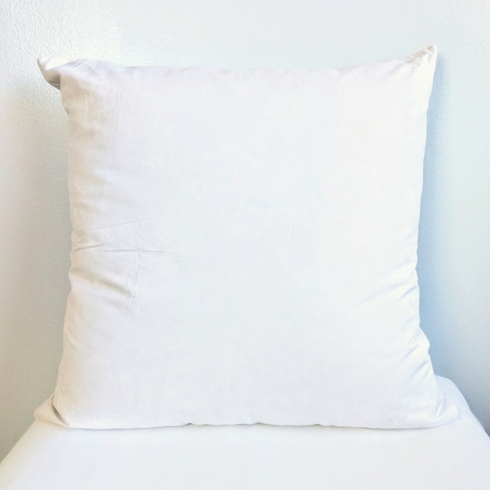18x18 Brand New Polyester-Filled Throw Pillow Inserts